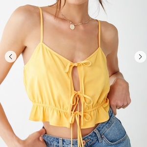 Tie yellow top